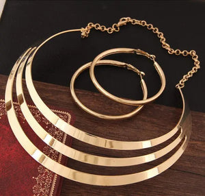 Womens Gold Torques Necklace Round Earring Sets