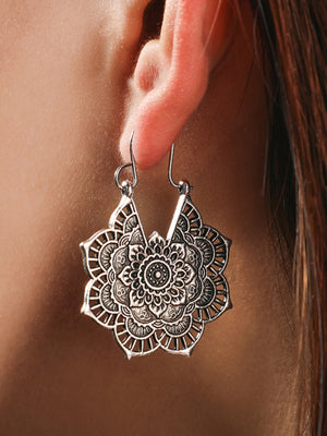 Vintage Ethnic Metal Cutout Floral Flower Earrings